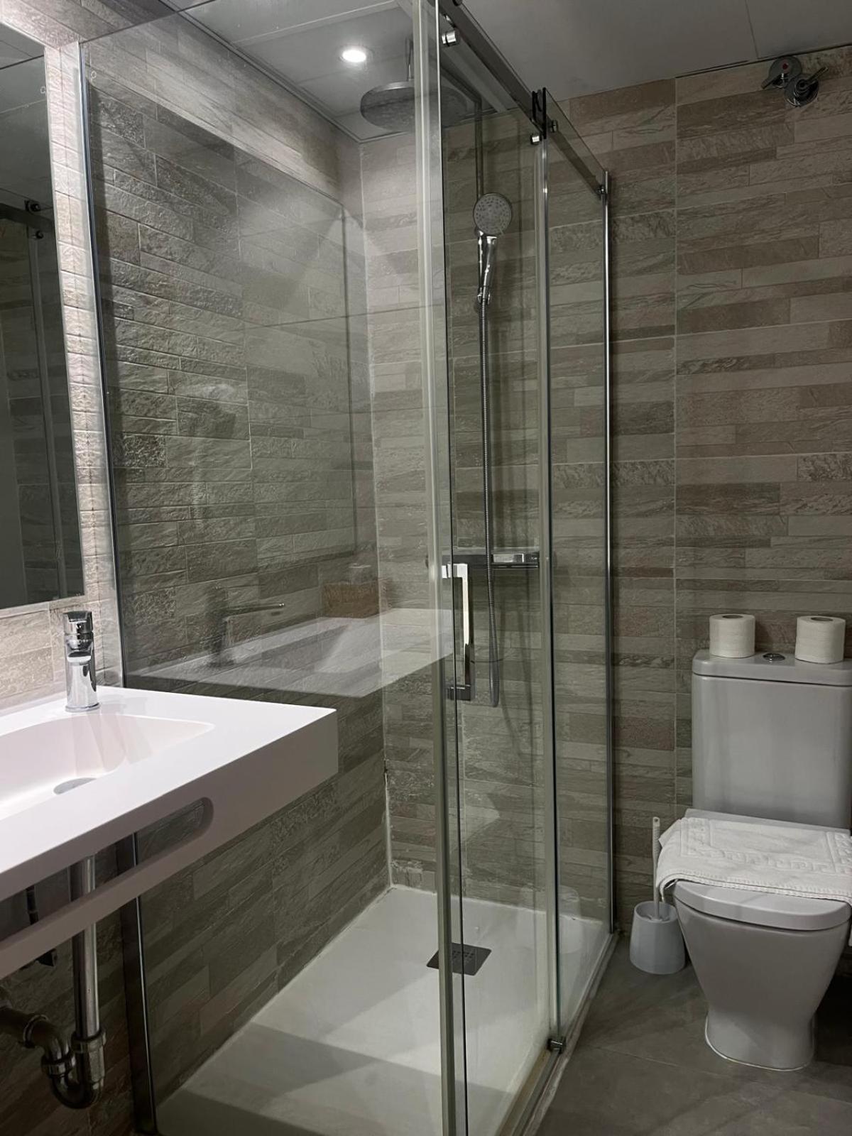 Hotel El Cobertizo Plasencia del Monte エクステリア 写真
