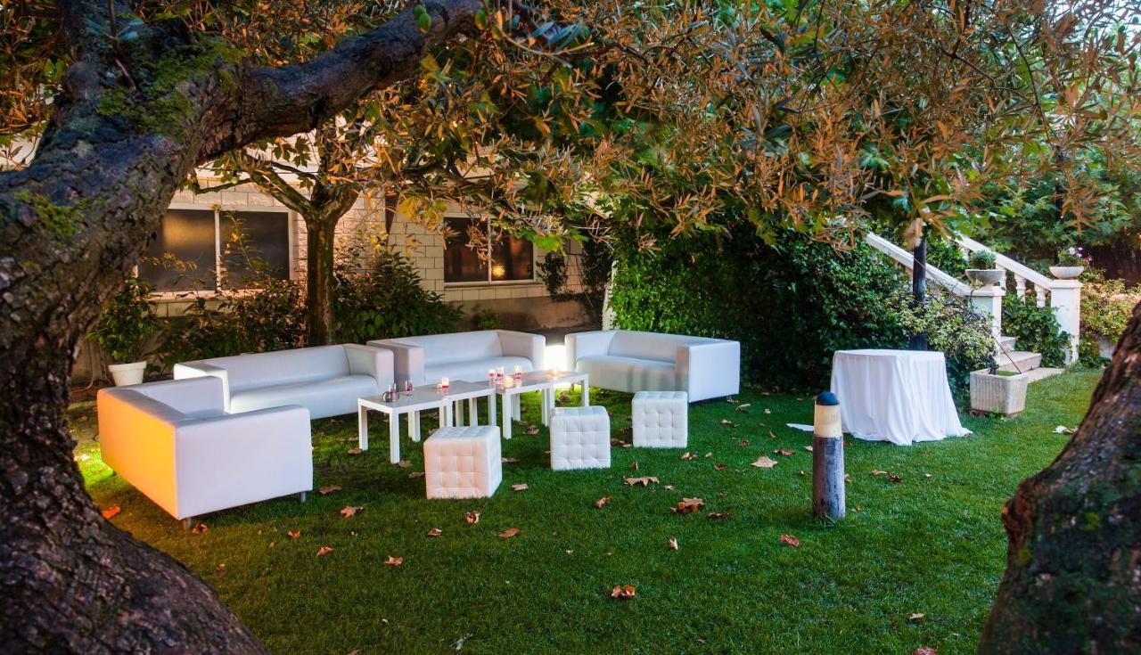 Hotel El Cobertizo Plasencia del Monte エクステリア 写真